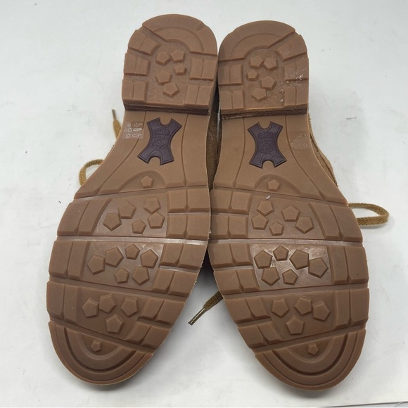 Ariat WHYIT Four Season Oxford Shoes  | Size 6 - Picture 12 of 12